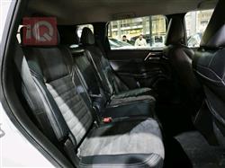 ميتسوبيشي اوتلاندر